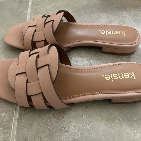 Kenzie slides 8 - Picture 2 of 3